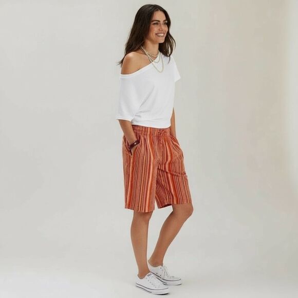 Free People Saylor Poplin Stripe Bermuda Shorts Mango Combo NWT Size M - Picture 3 of 5